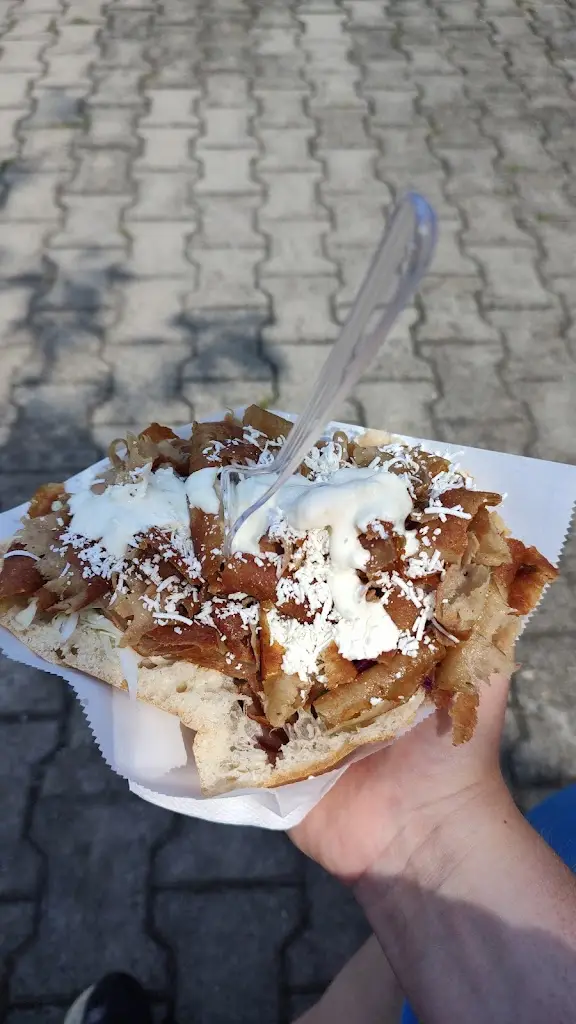 Miroslav Nejedlý_Roj Kebab House_Týnec nad Sázavou_review