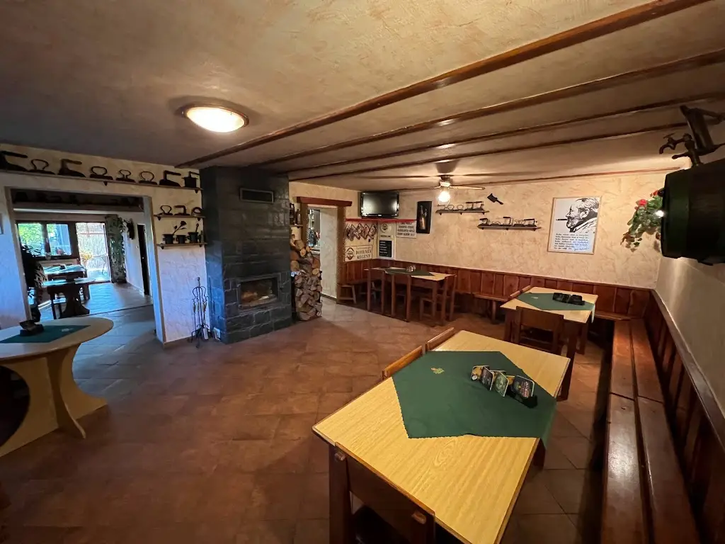 Pivnice U Hauzarů_Týnec nad Sázavou_slider_image_1