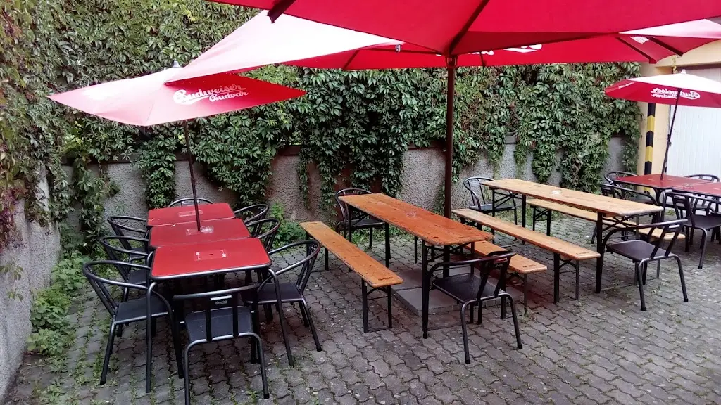 Restaurace Al Ponte restaurant in Týnec nad Sázavou