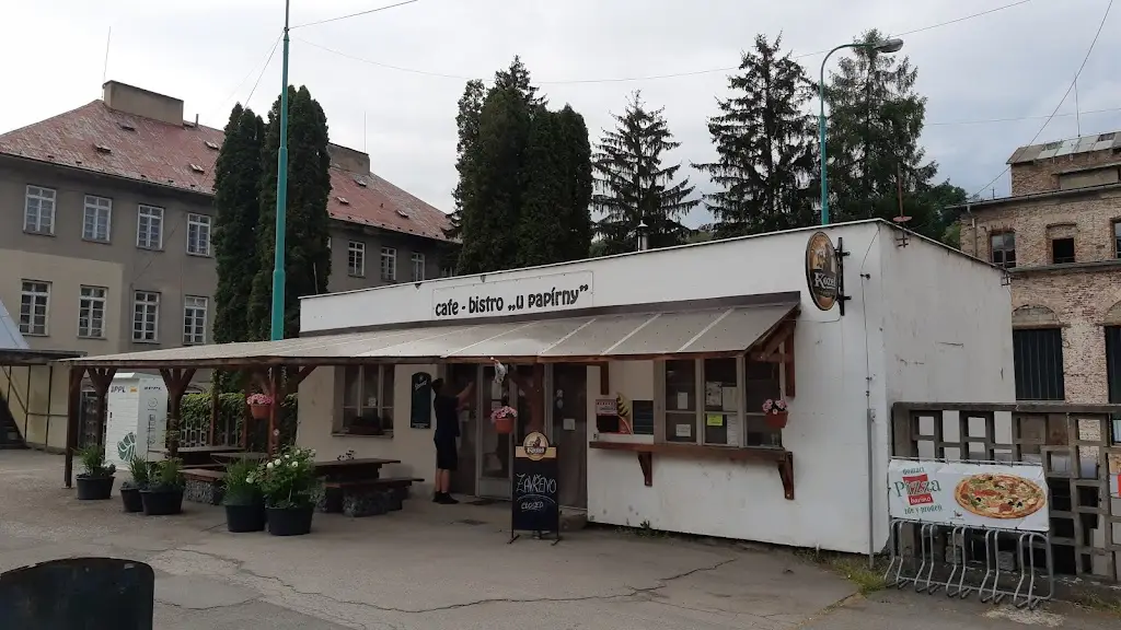 Cafe - bistro U Papírny_Vrané nad Vltavou_slider_image_3