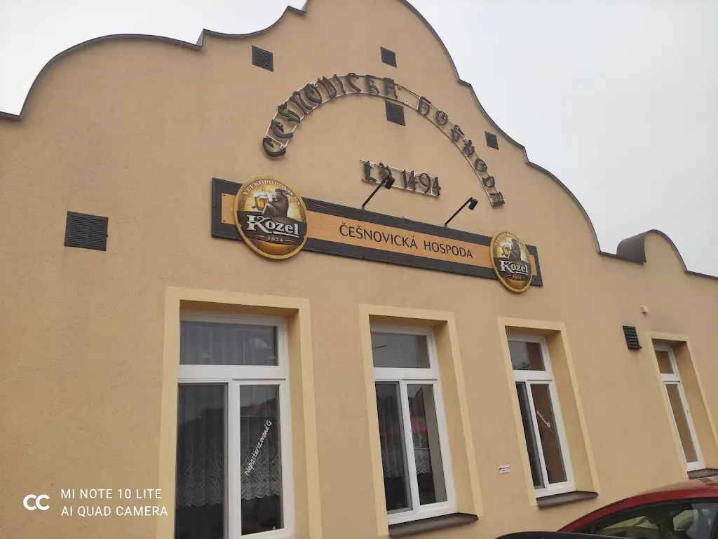 Mikolaj Tabisz_Češnovická hospoda_Ševětín_review