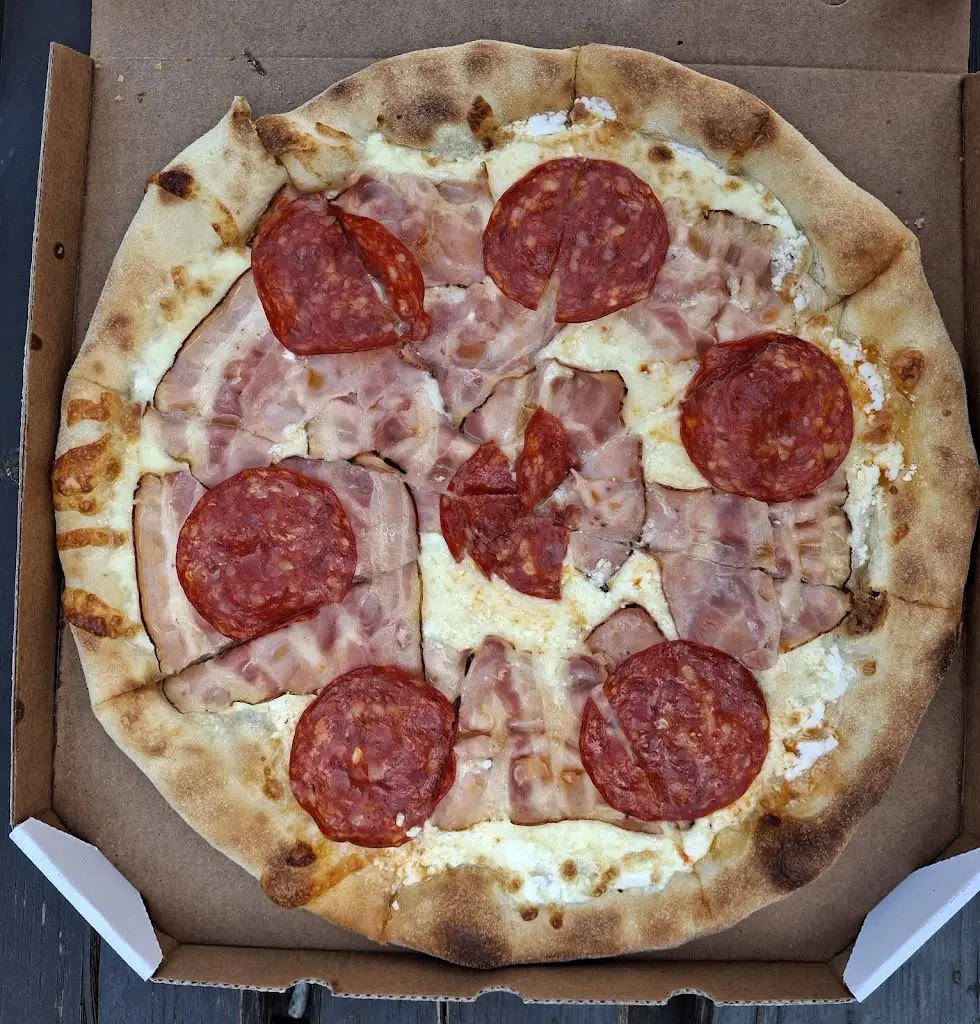 Pizzeria All Infinito_Vrané nad Vltavou_slider_image_2