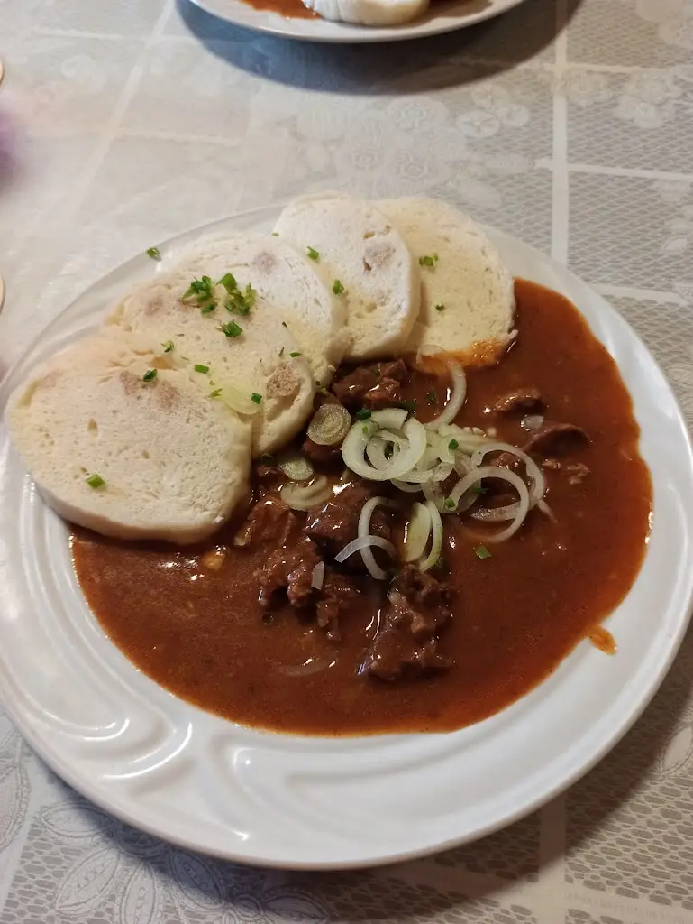 Hostinec Lidový dům_Zaječov_slider_image_2