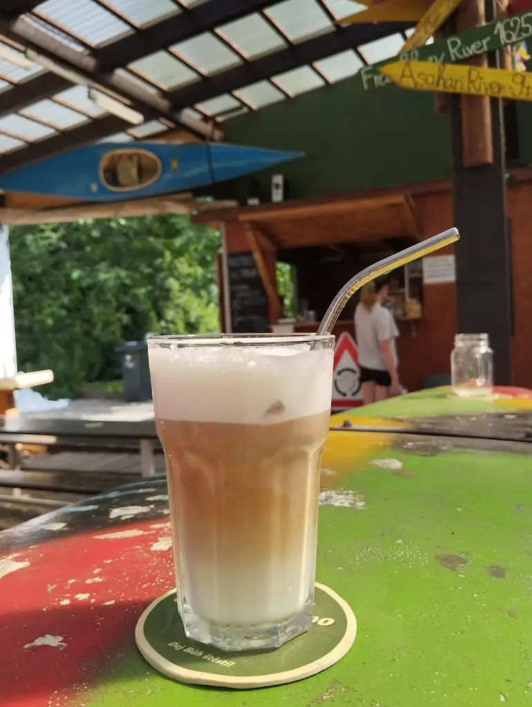 Menu_Kayaker's Bar_Veltrusy_image_1