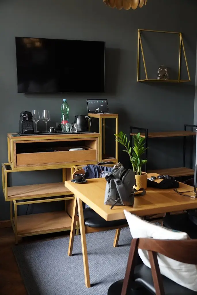 Ana_The Viaduct - Suites & More_Zdiby_recensione