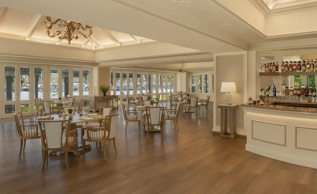 Riverside - Pan Asian Dining_Velim_slider_image_1