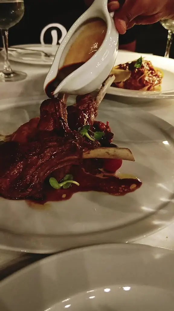 Riverside - Pan Asian Dining_Velim_slider_image_2