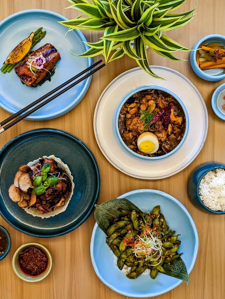 Riverside - Pan Asian Dining_Velim_slider_image_3