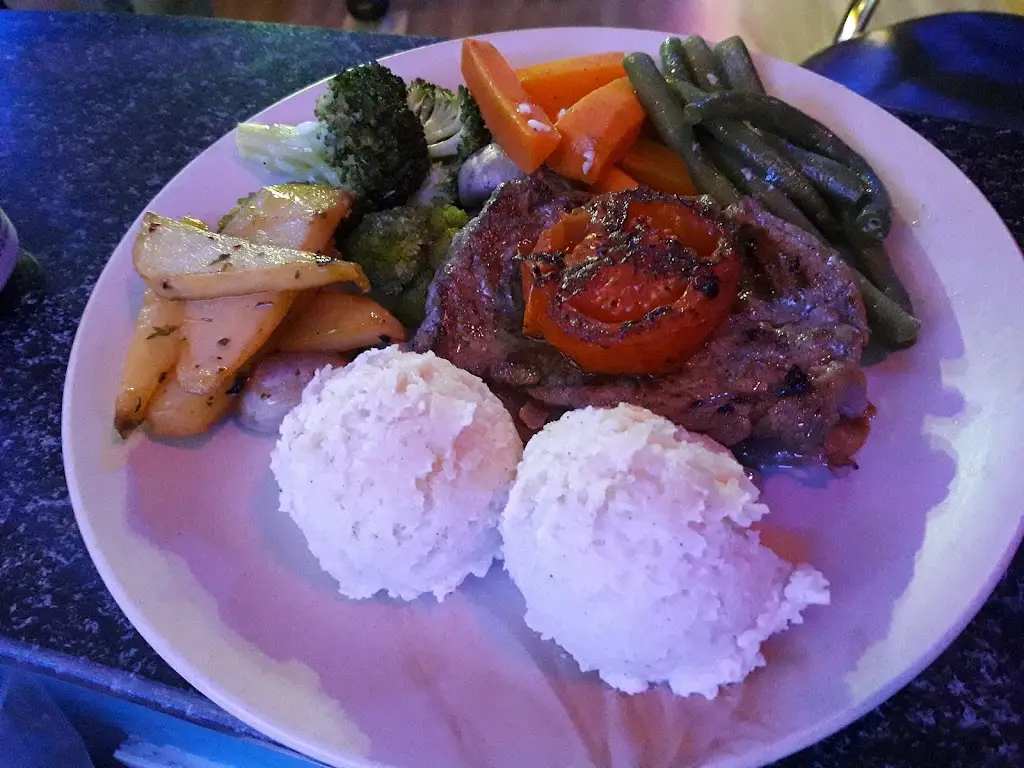 Alrose Corner_Velim_slider_image_3