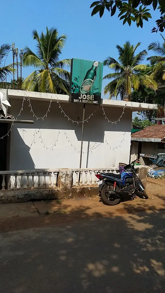 Jose Bar and Restaurant restaurant in Velim