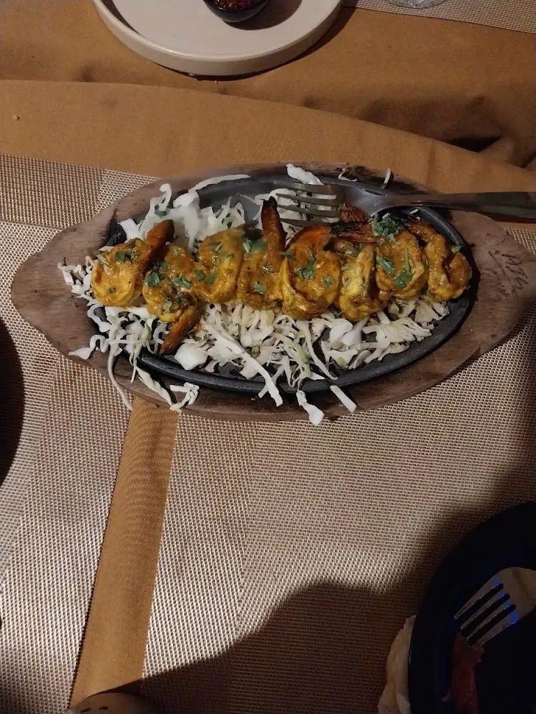 Debbie Vaz_El Dourado - Kitchen & Bar_Velim_review