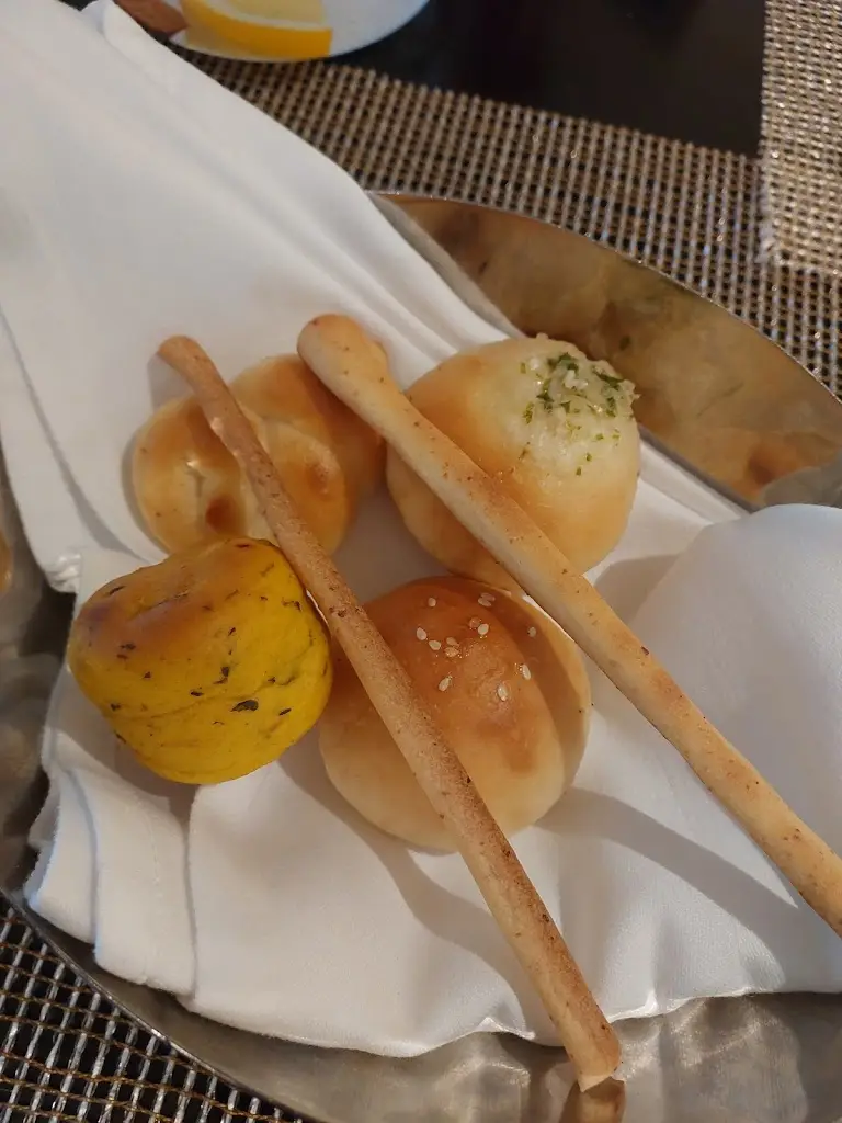 Alwayshighonlife_The Restaurant_Velim_recensione