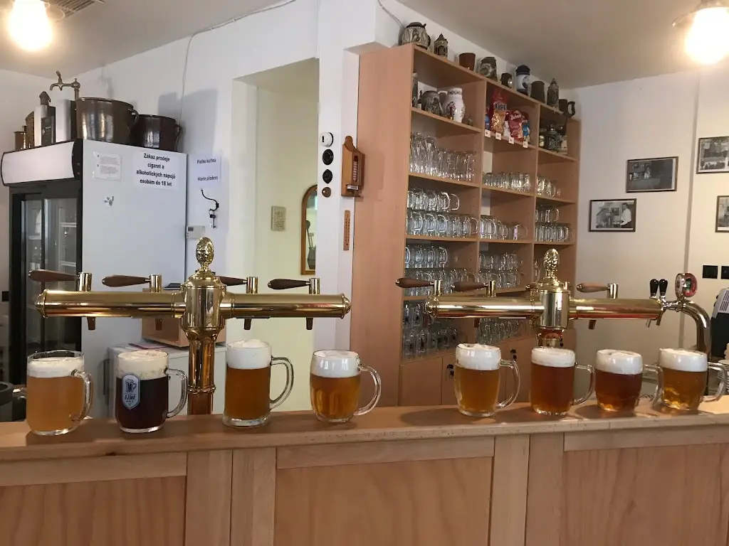 Restaurace U Zímů ristorante a Zdice