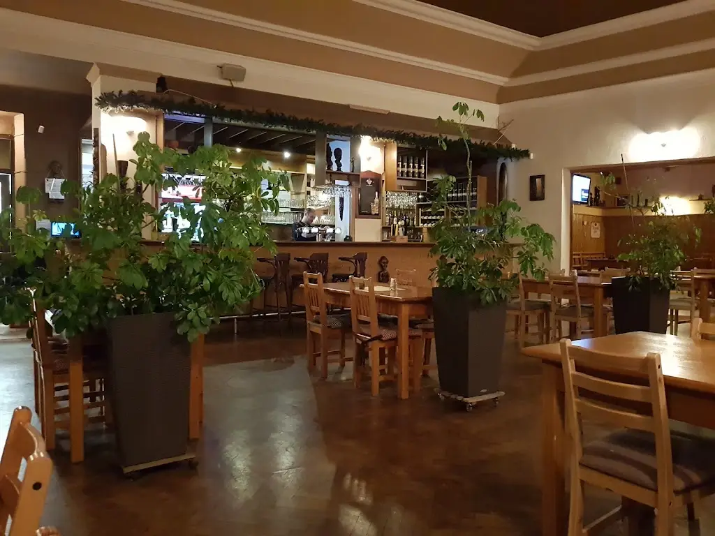 Restaurace Zeland_Zeleneč_slider_image_1