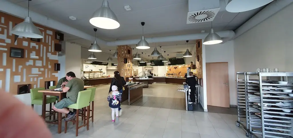 Park Food_Zeleneč_slider_image_1