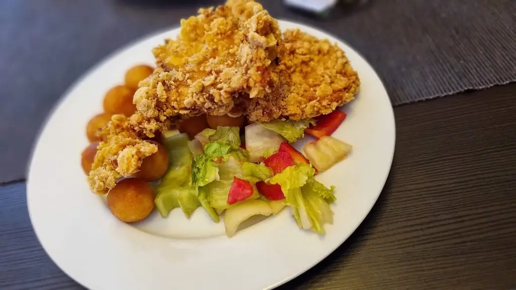 Hubini_Zlonická jídelna_Zlonice_review