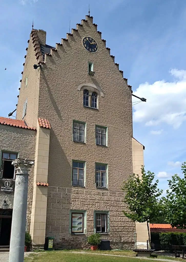 Pavla Marie Růžková_Bistro - Zámek Žleby_Žleby_review