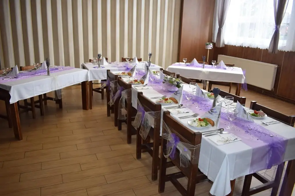 Kulturní dům Žiželice_Žiželice_slider_image_2