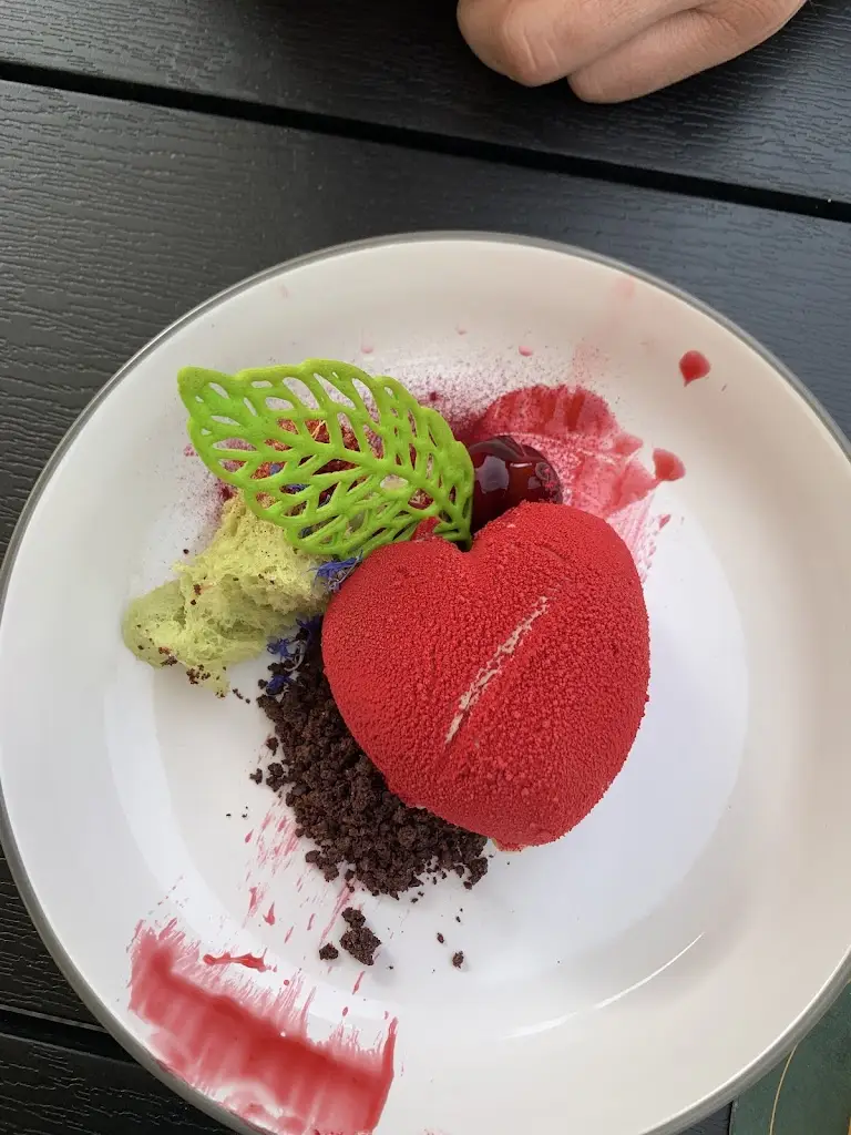 sara amoroso_Kancl bistro & burger_Vlašim_review