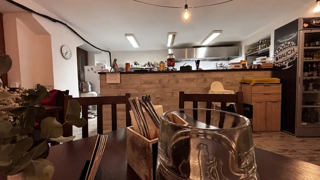 Kancl bistro & burger restaurant in Vlašim