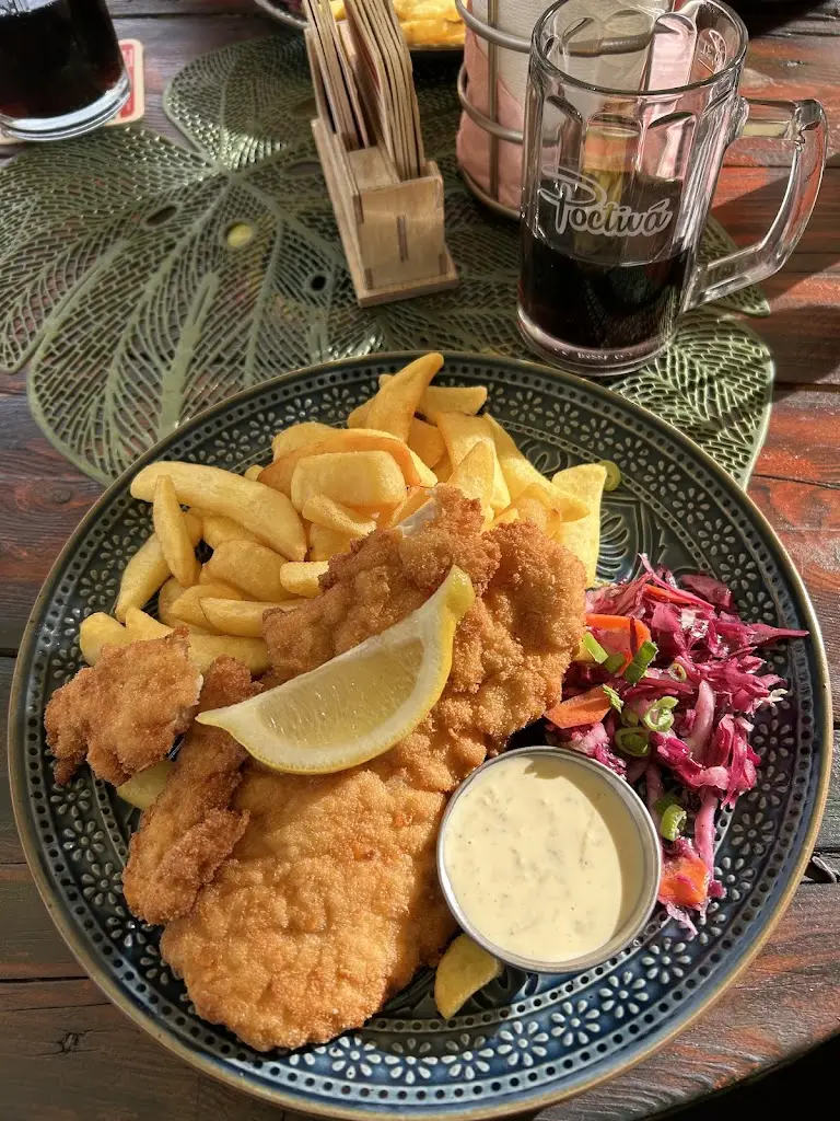 Kristyna Doskocilova_Krčma u Cilky_Vlašim_review