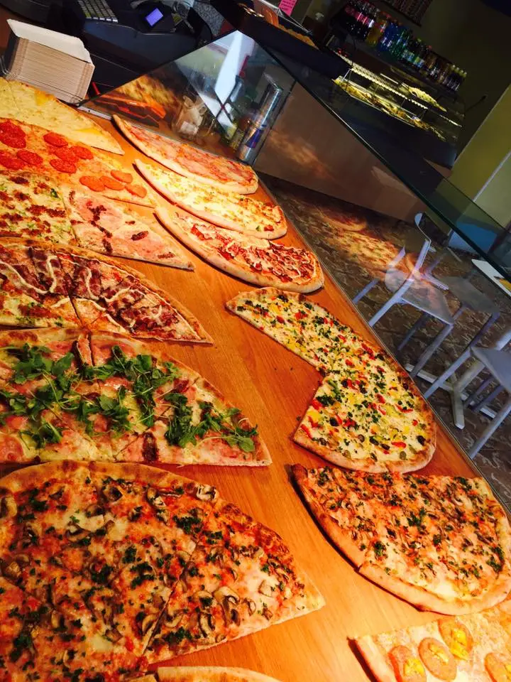 Pizza Yakouben Žebrák_Žebrák_slider_image_2