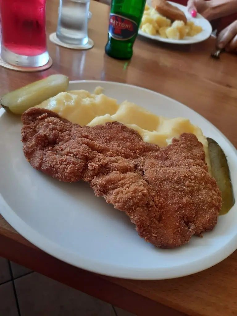 Restaurace U Českého Lva_Žebrák_slider_image_2