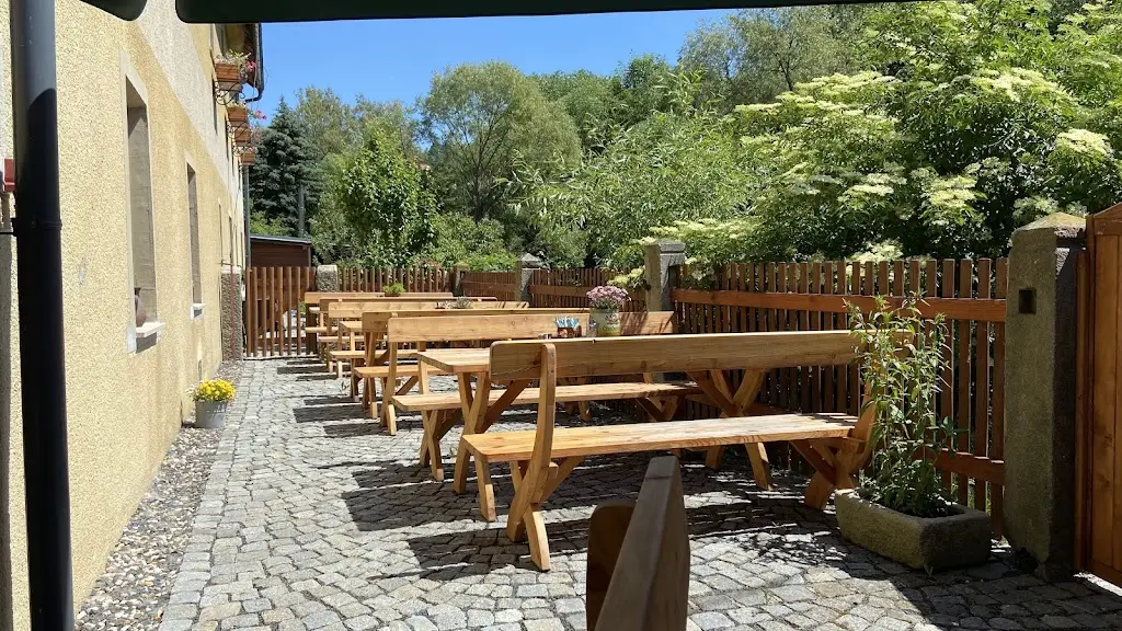 Restaurace Stará Pošta ristorante a Bečov