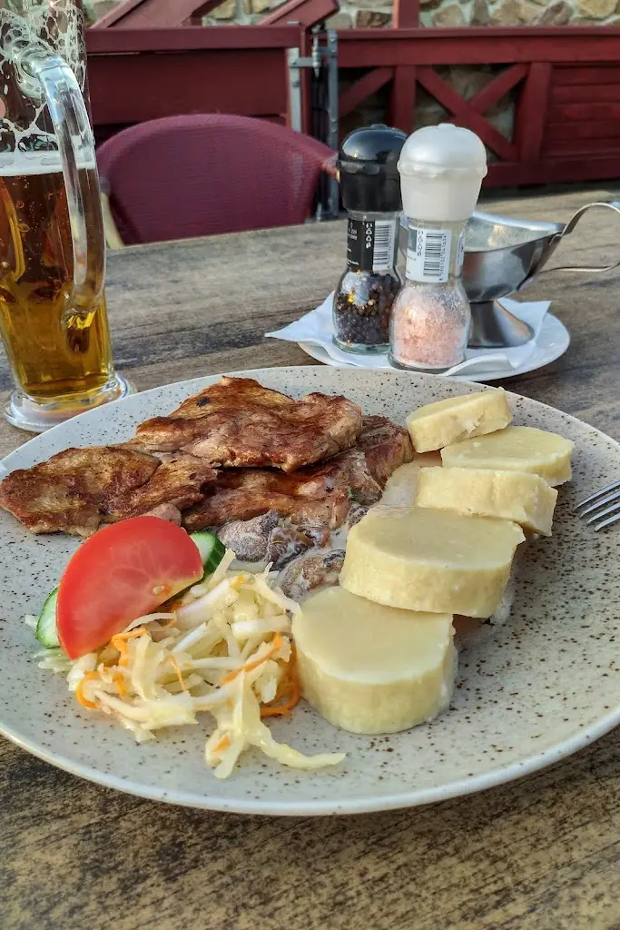 Uwe Prions_Hradní Bašta_Bečov_recensione