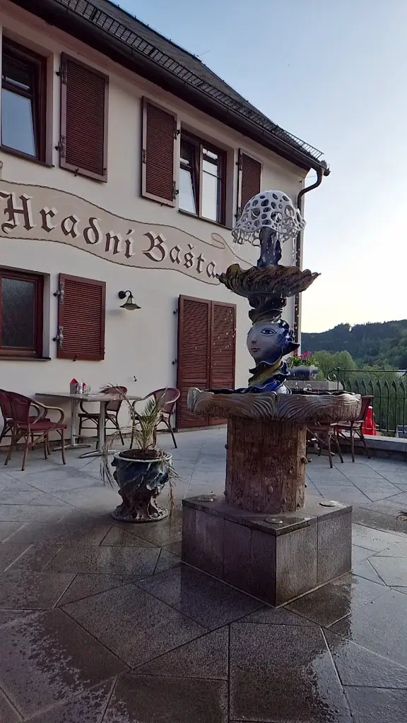 Hradní Bašta_Bečov_slider_image_2