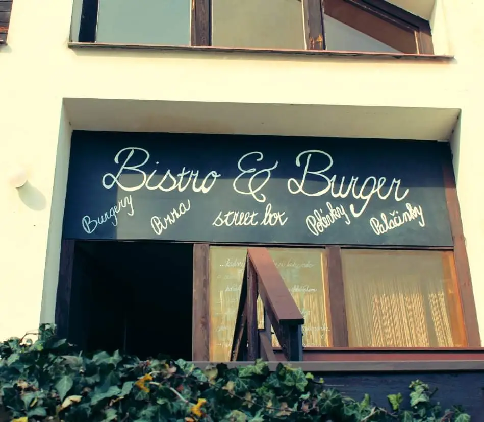 Bistro & Burger restaurant in Zbraslavice
