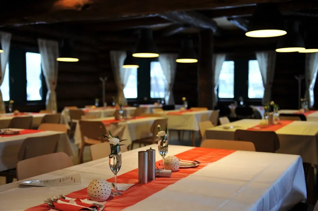 Restaurace a Hotel Agnes_Zbraslavice_slider_image_1