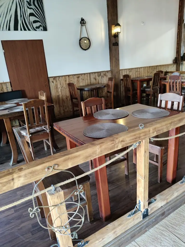 CHABA fast food & pizzeria_Chabařovice_slider_image_1