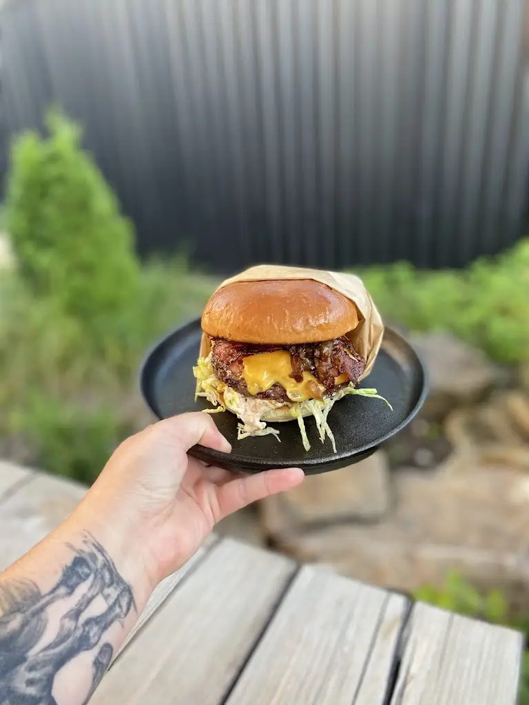 Kateřina Nedvědová_PIJÁNO PUB_Bohušovice nad Ohří_review