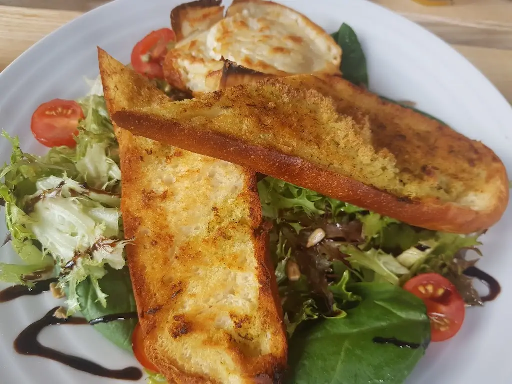 Anna Rubi_U modré kočky_Votice_review