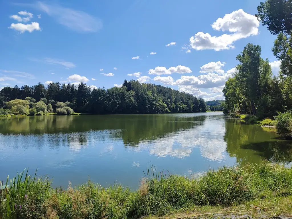 Občerstvení na hrázi_Votice_slider_image_3