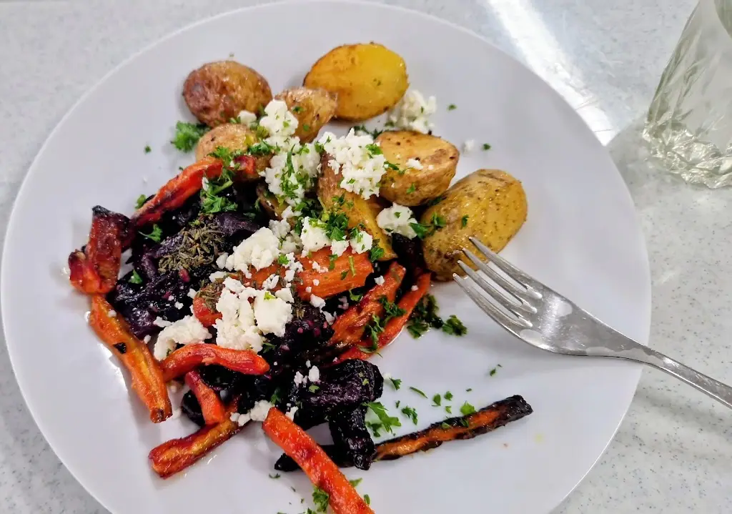 Školní Jídelna_Votice_slider_image_1