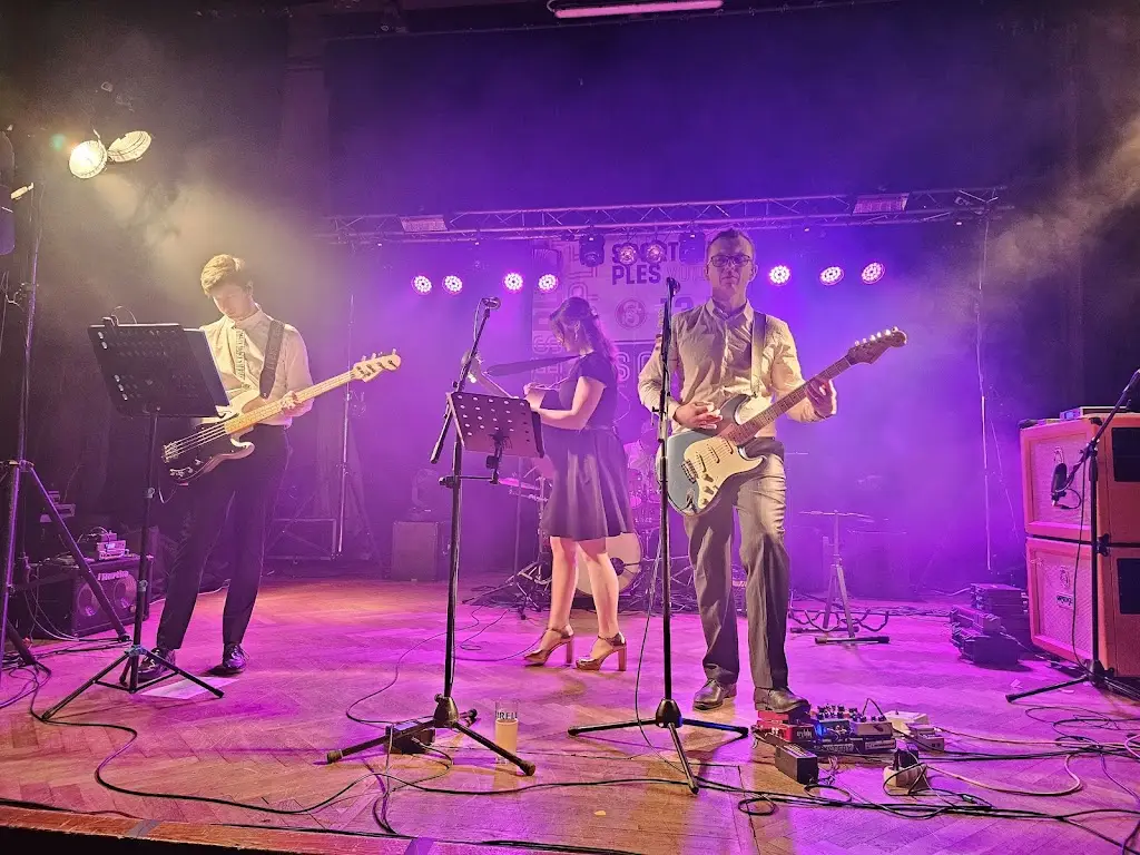 Hospoda V Sokolovně_Votice_slider_image_2