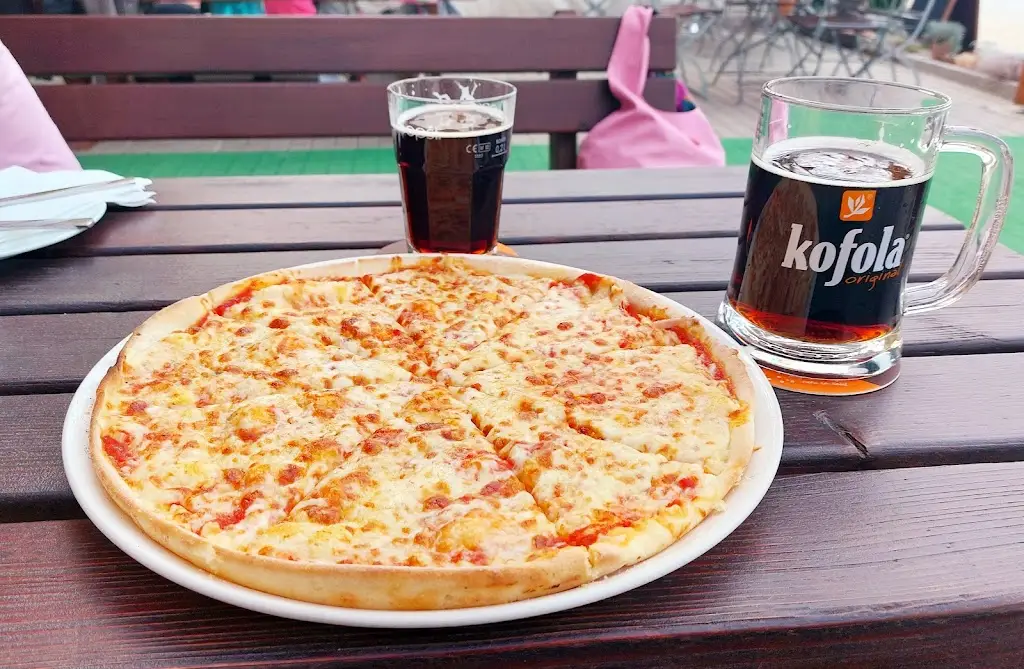 Restaurace U Jiráčků_Votice_slider_image_2