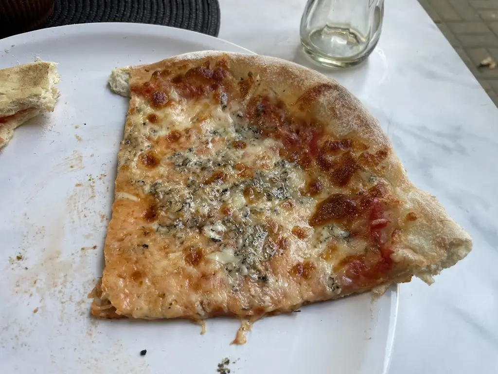 Jens A. Czaplo_Pizza u Šottů_Bílina Kyselka_recensione