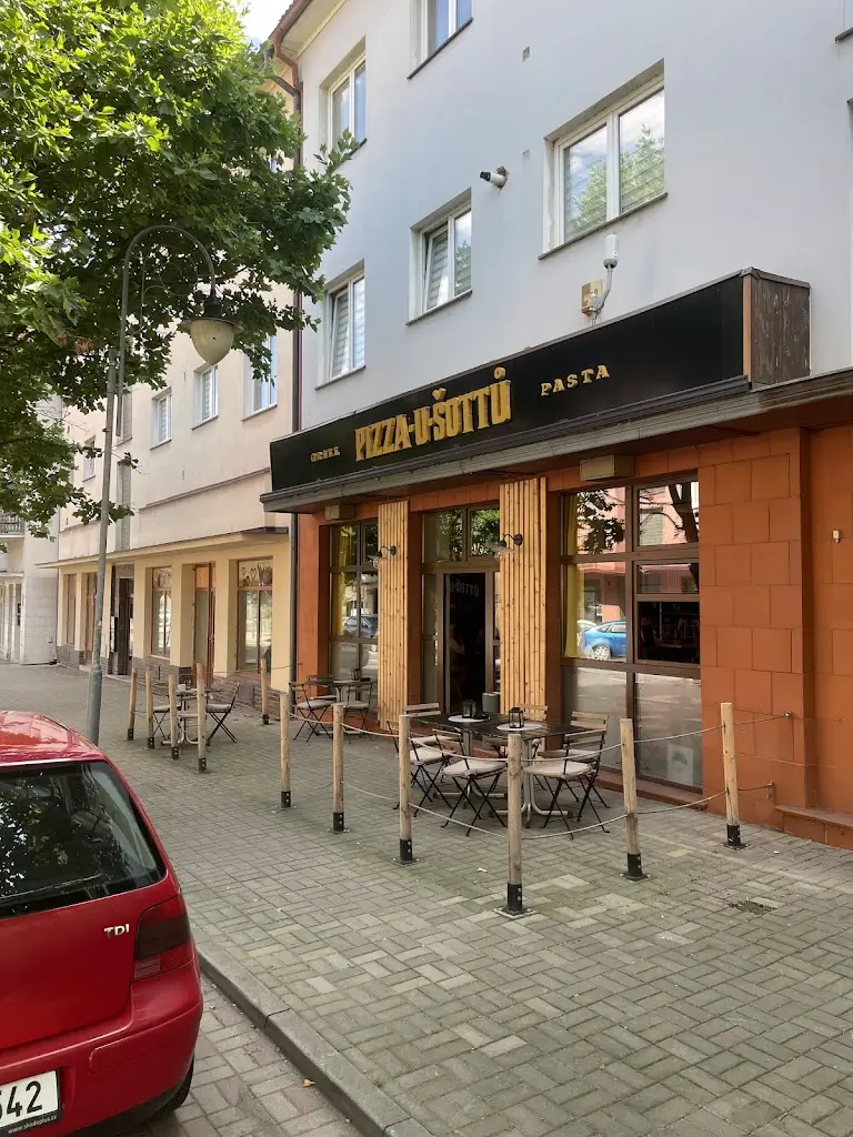 Votruba Zdeněk_Pizza u Šottů_Bílina Kyselka_recensione