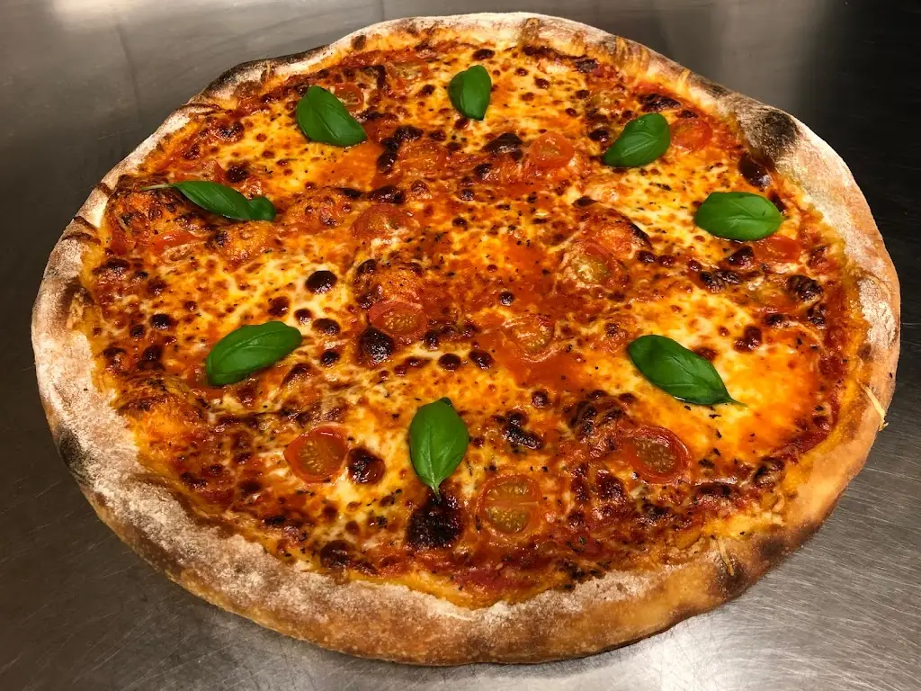 Pizza u Šottů_Bílina Kyselka_slider_image_3