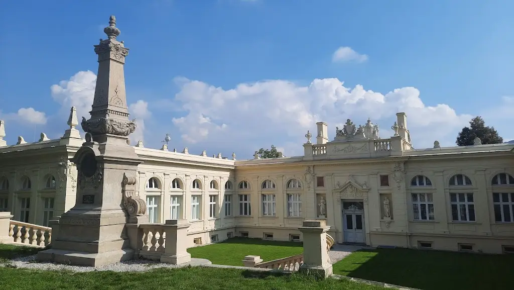 Bílina-Kyselka_Bílina Kyselka_slider_image_1