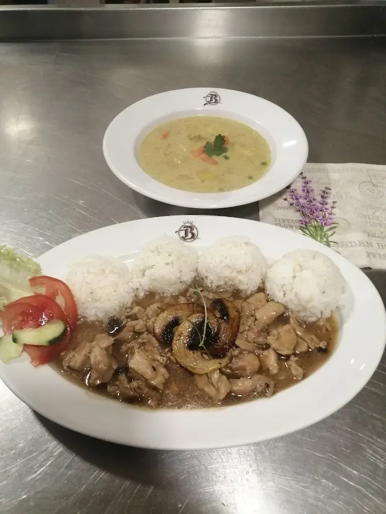 Restaurace a Penzion Schellberger_Dolní Podluží_slider_image_3