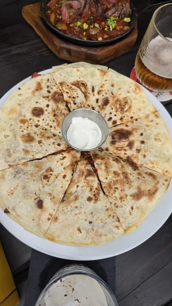 Dorota Amanowicz_Pepe Lopez_Chomutov_review