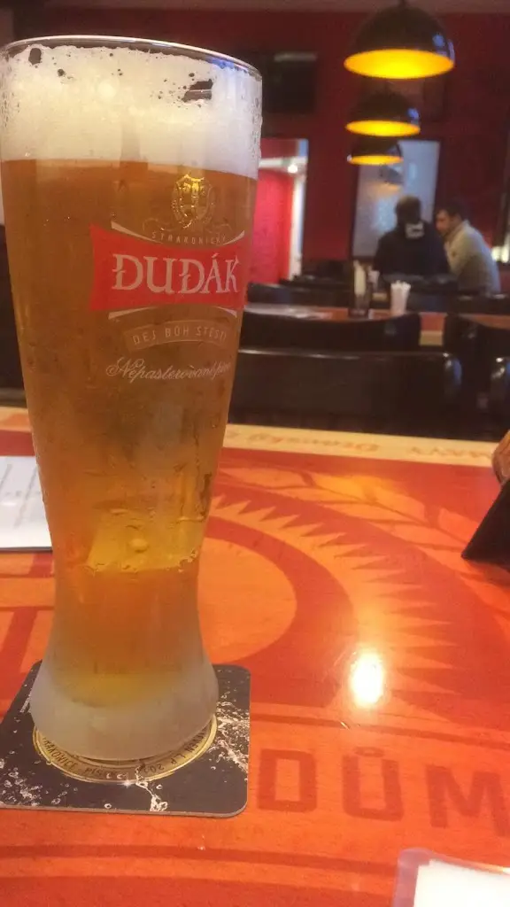 luboš trnka_Hostinec Družstevní dům_Srubec_review