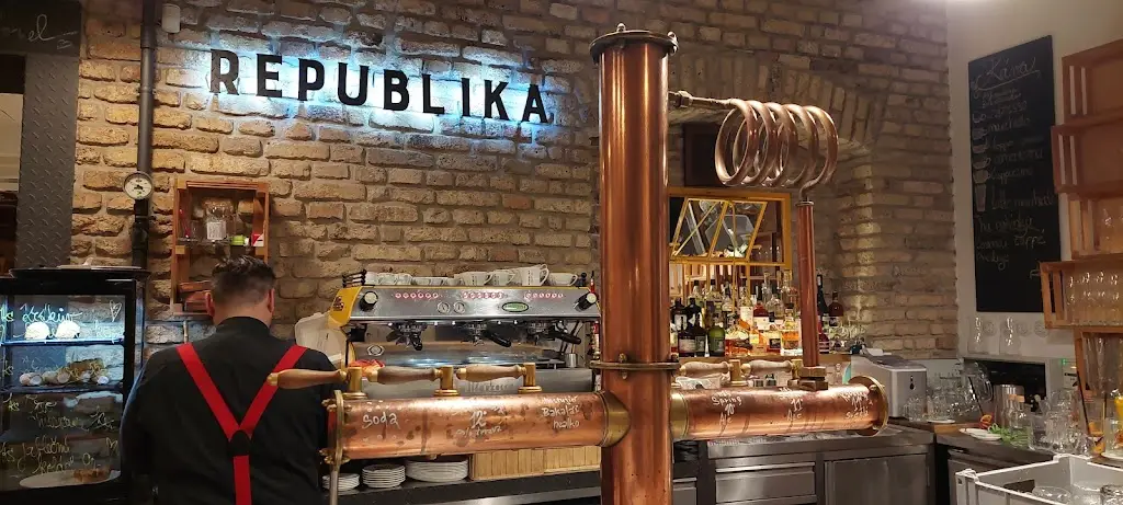 Restaurace Republika_Chomutov_slider_image_3