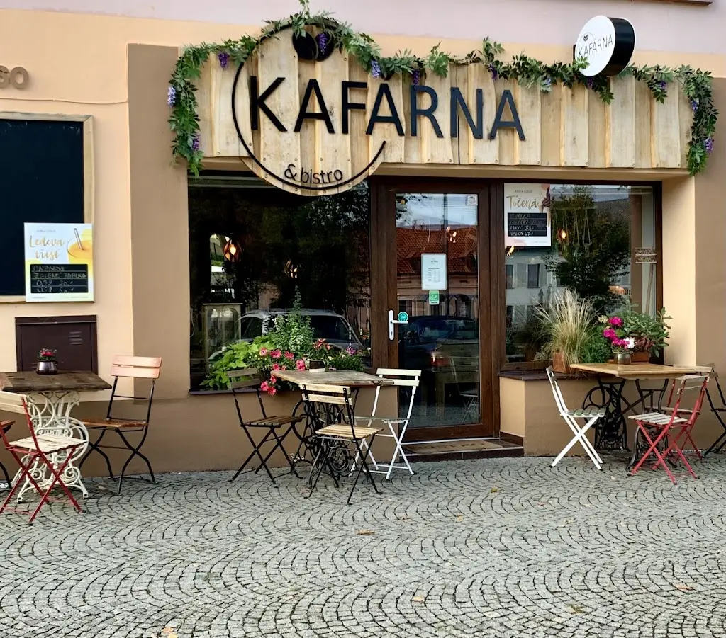 Kafárna ristorante a Hostomice