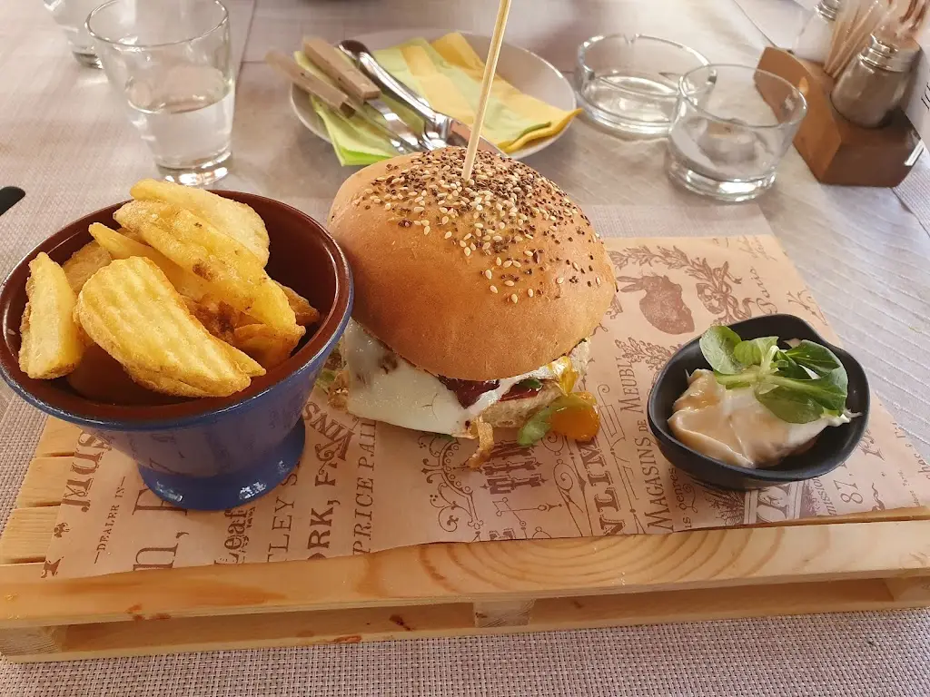 Menu_Reštaurácia Elf_Březno_image_5