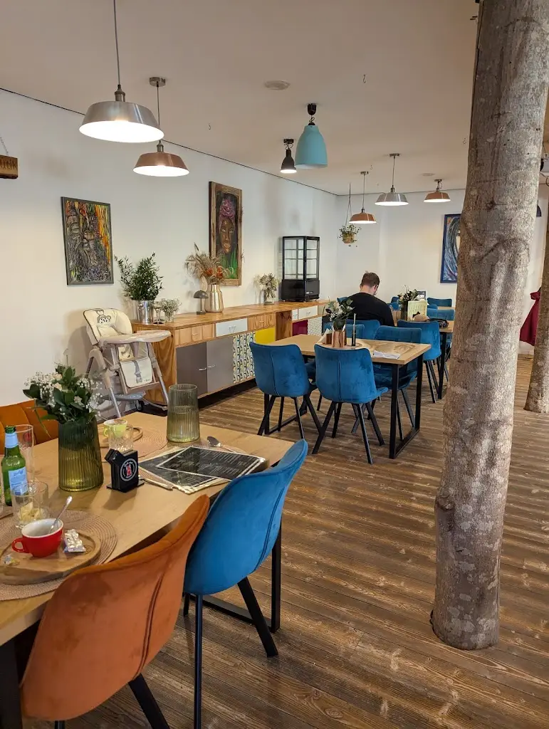 Green Garden Restaurant & Pub_Březno_slider_image_3